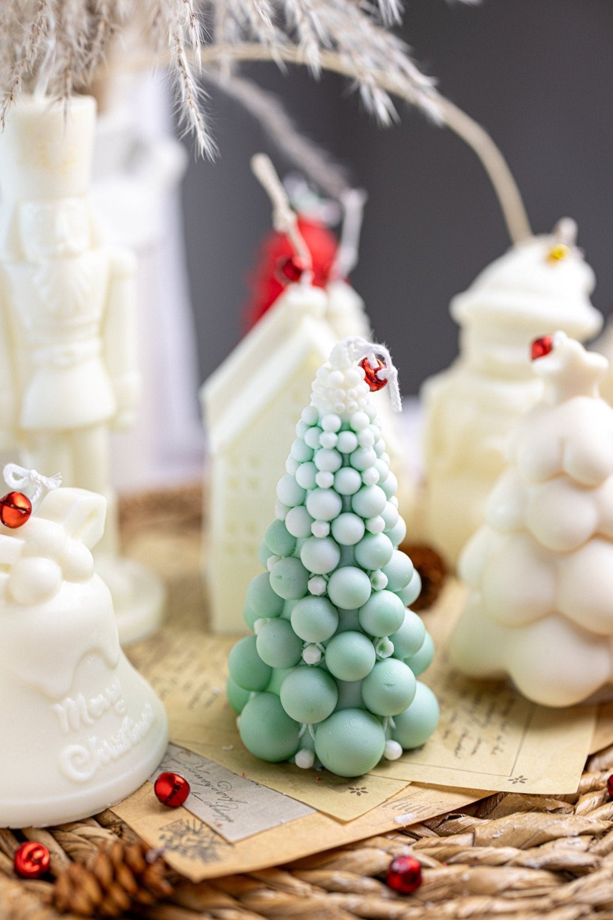 Bubble Christmas tree soy candle