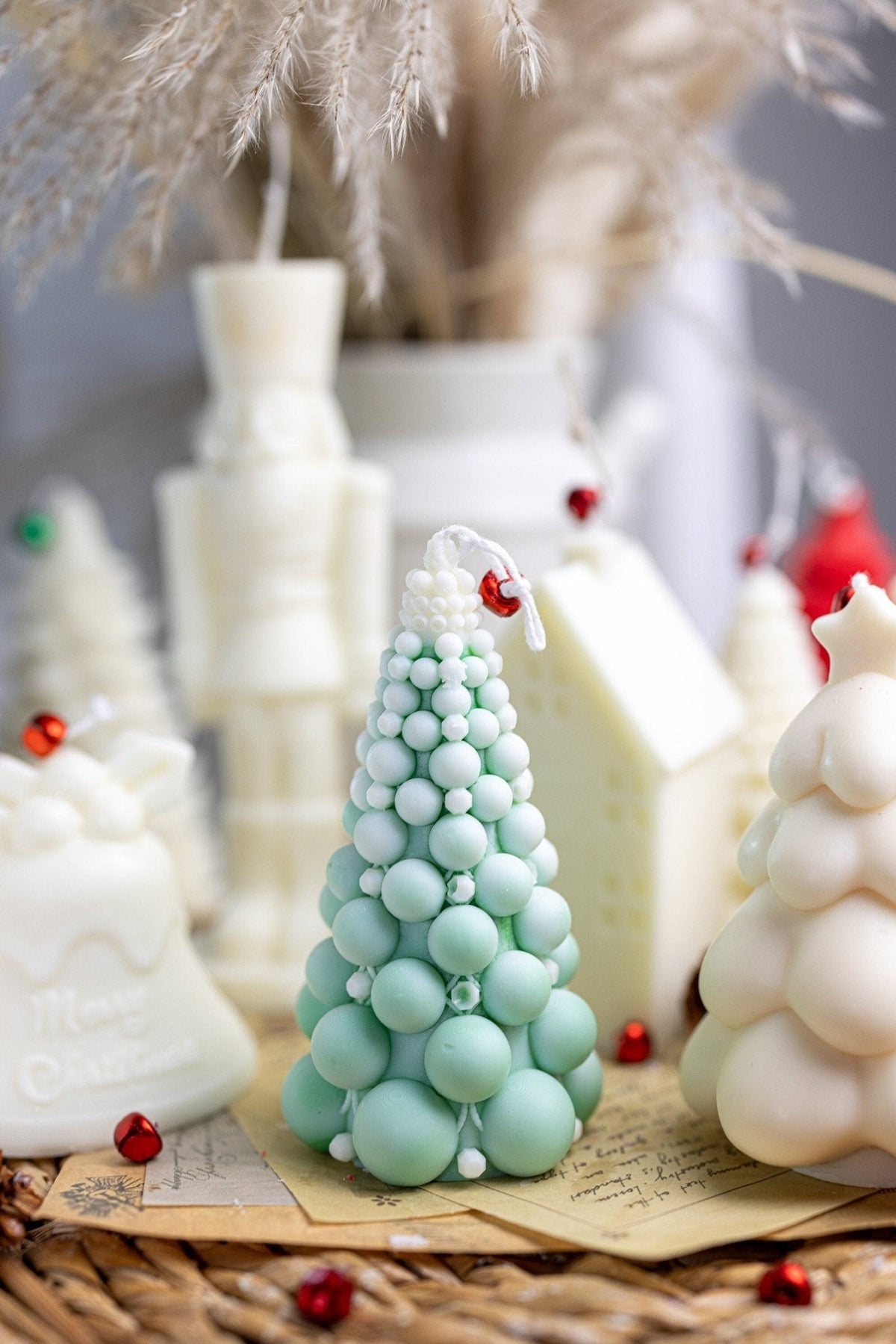 Bubble Christmas tree soy candle