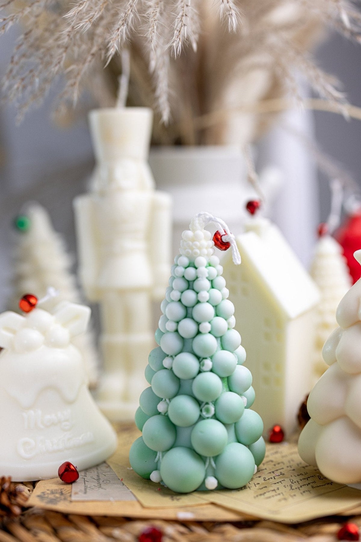 Bubble Christmas tree soy candle